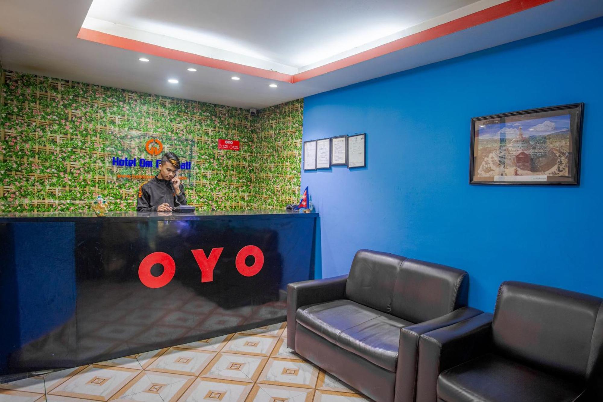 Oyo 808 Hotel Om Ganapati Pvt Ltd Kathmandu Ngoại thất bức ảnh